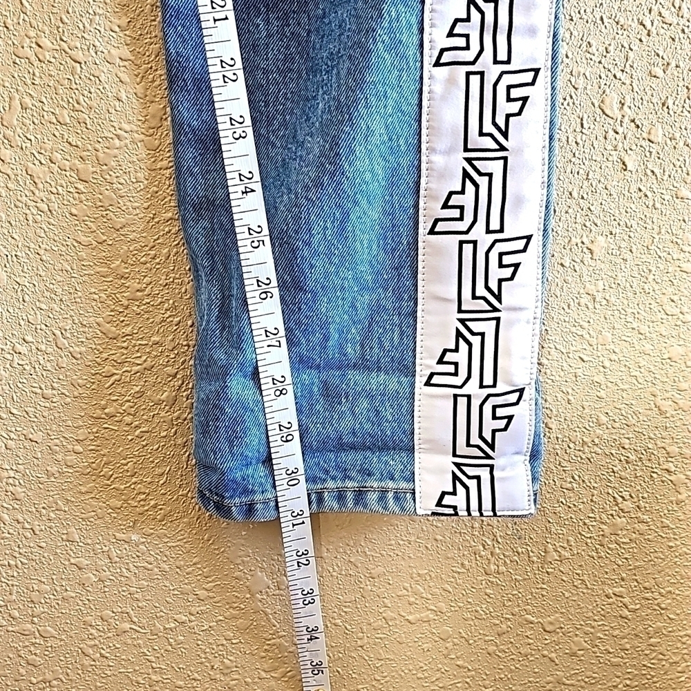 Lf Ripped Jeans. - Picture 7 of 11